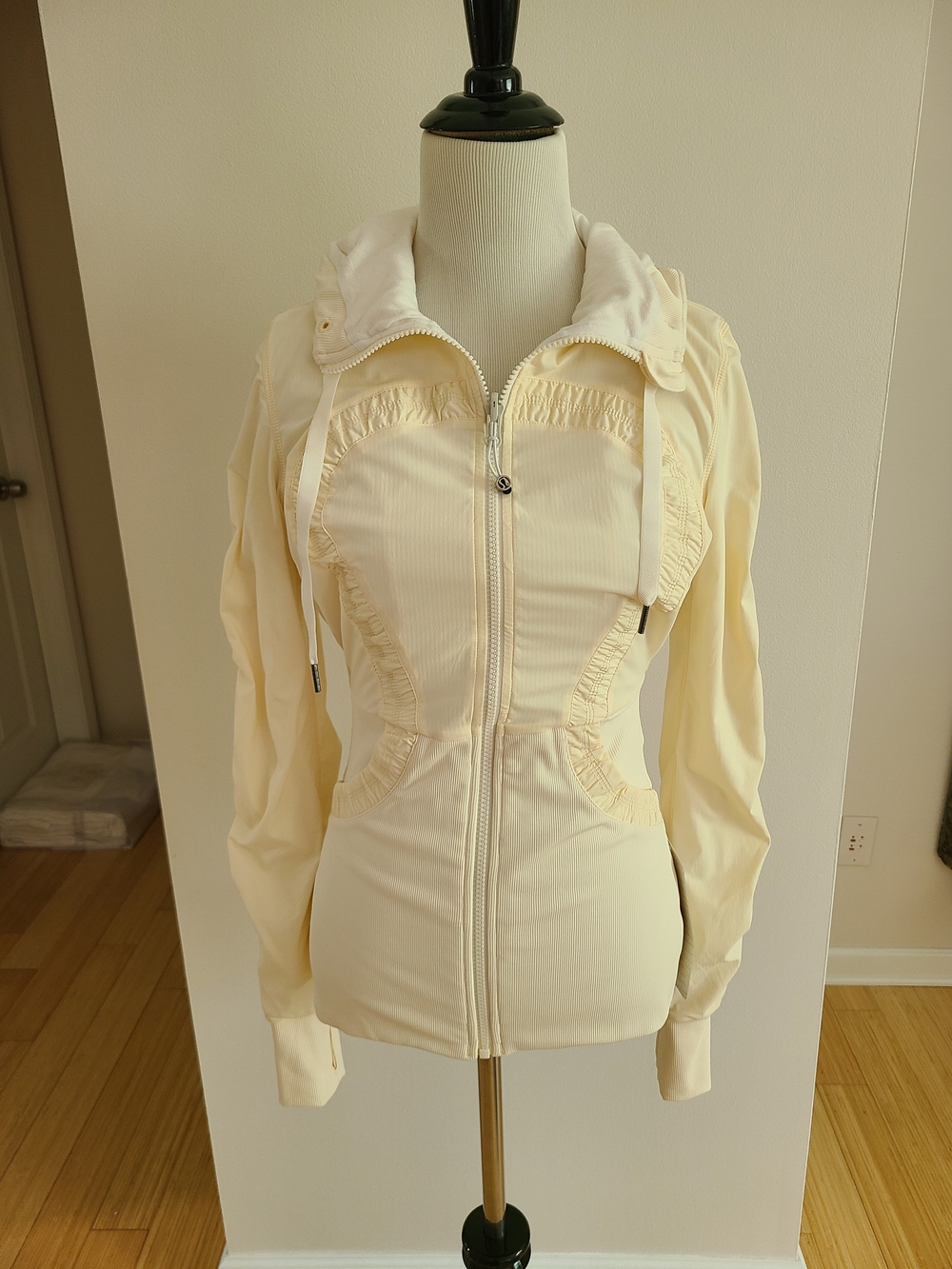 lululemon athletica Cream Hooded Zip Bomber Jacket